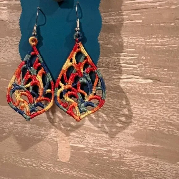Homemade Multicolored Lace Teardrop Earrings - Picture 2 of 7